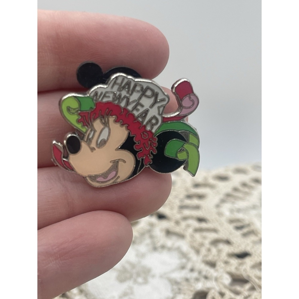 2008 Limited Edition 500 Mini-Pin Happy New Year Minnie Mouse Pin